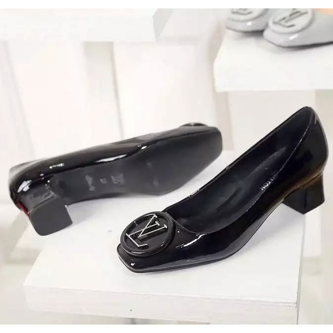 2016 Louis vitton women shoes in Patent leather Heel Height 4.5cm