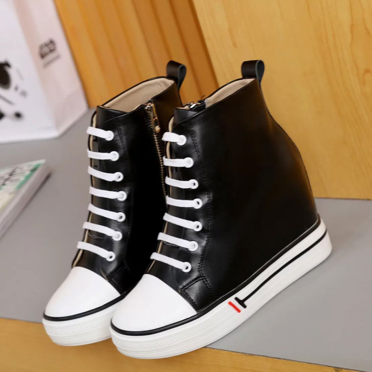 2016 Mcqueen women Sneakers shoes in Calfskin leather