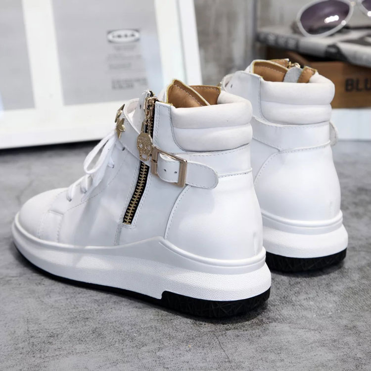 2016 Mcqueen women Sneakers shoes in Calfskin leather