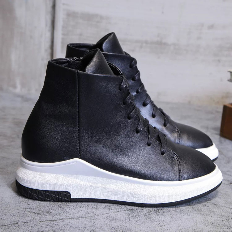 2016 Mcqueen women Sneakers shoes in Calfskin leather