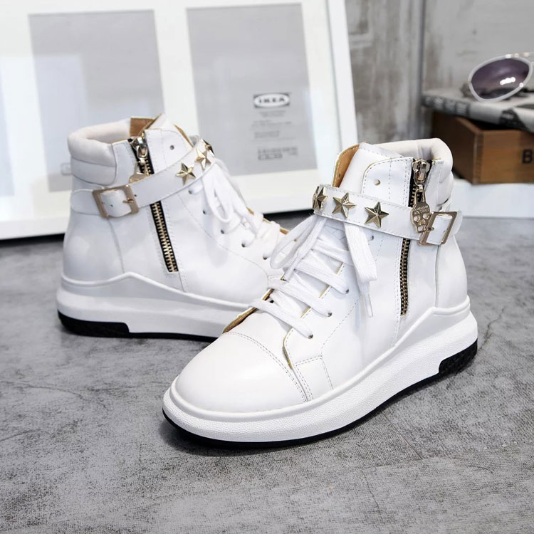 2016 Mcqueen women Sneakers shoes in Calfskin leather