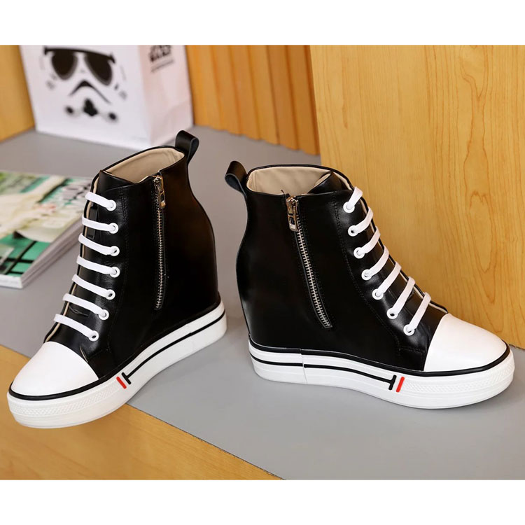 2016 Mcqueen women Sneakers shoes in Calfskin leather