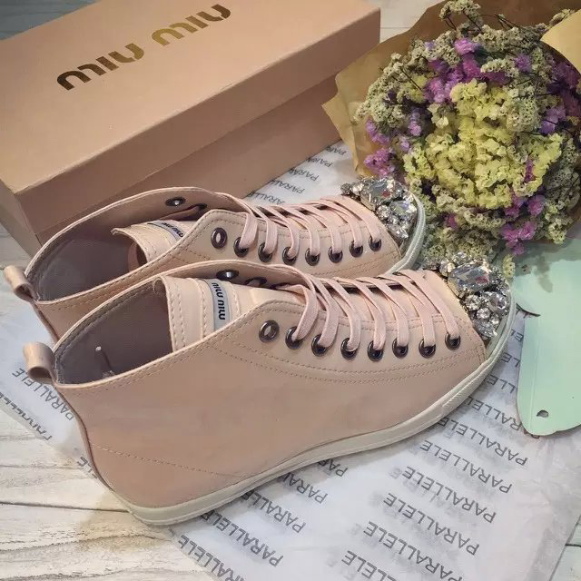 2016 Miu Miu Patent leather casual shoes with Diamonds