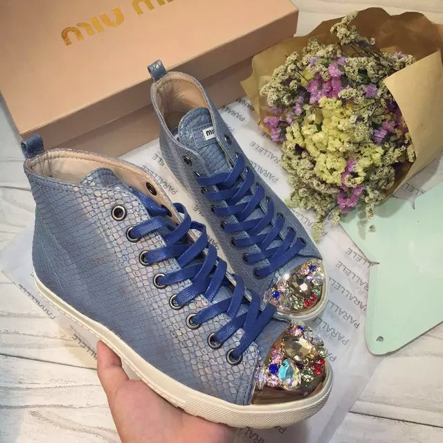 2016 Miu Miu Patent leather casual shoes with Diamonds