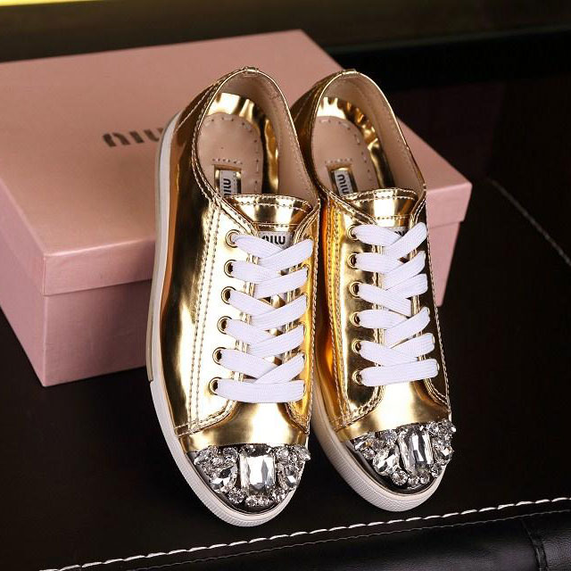 2016 Miu Miu women shoes in Cowhide leather with diamond