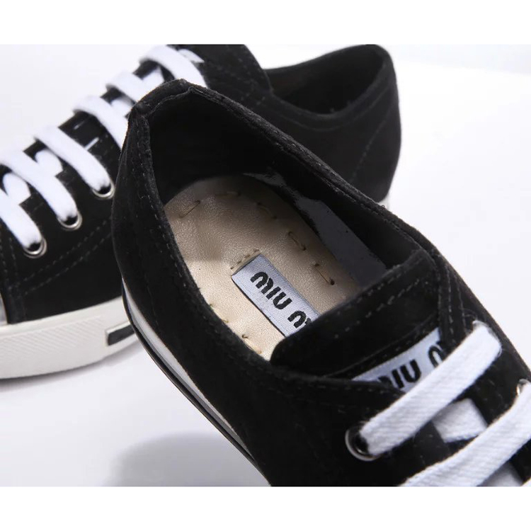 2016 Miu Miu women shoes in Nubuck leather