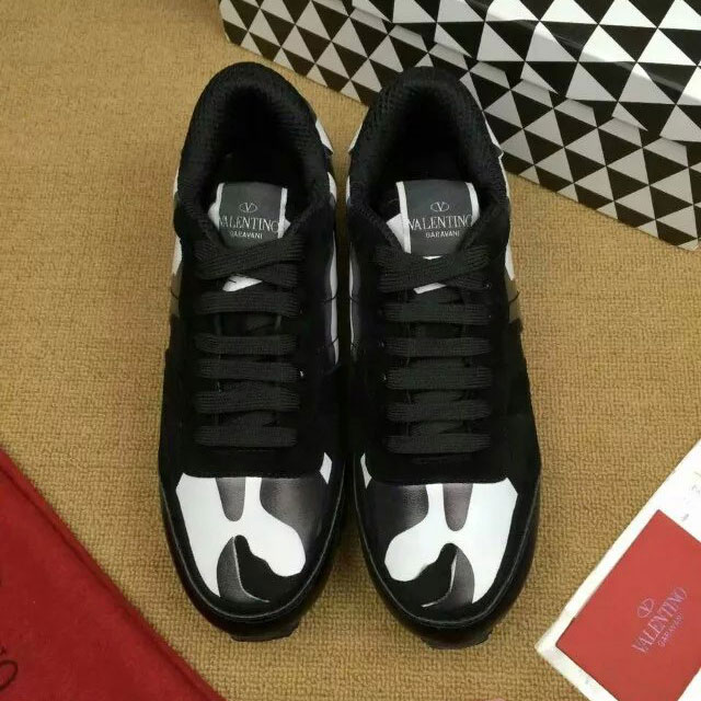 2016 New Valentino Lovers shoes in Calfskin leather