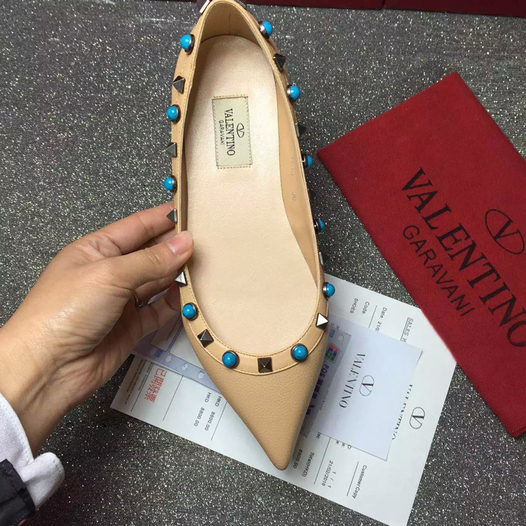 2016 New Valentino women Flat shoes in Litchi stripes leather