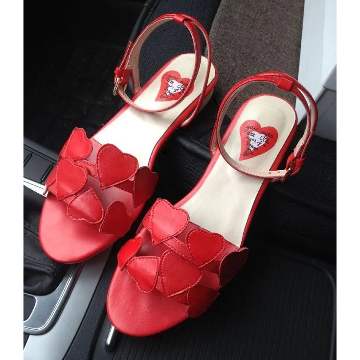 2016 New Valentino women Flat shoes in Sheepskin leather