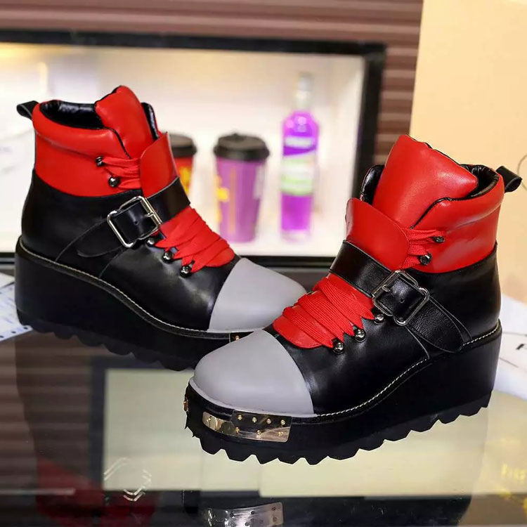 2016 Prada women Boots in Calfskin leather