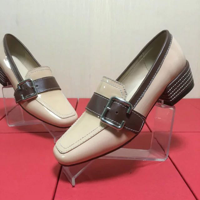 2016 Prada women Casual shoes in Patent leather