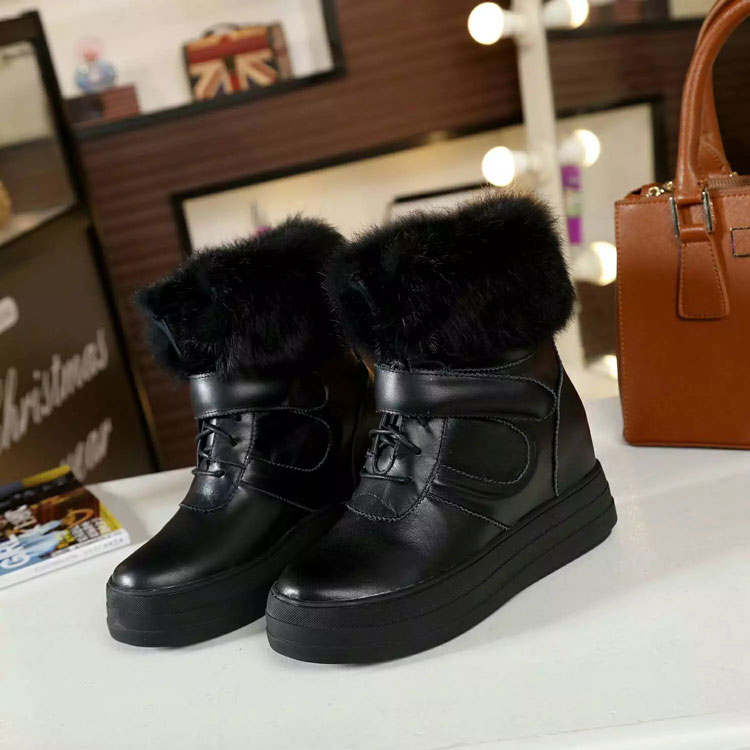 2016 UGG women boots in Calfskin leather