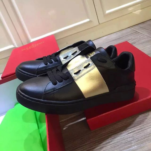 2016 Valentino Lovers shoes in Cowhide leather