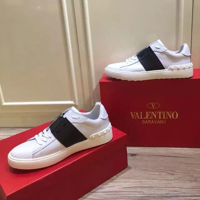 2016 Valentino Lovers shoes in Cowhide leather