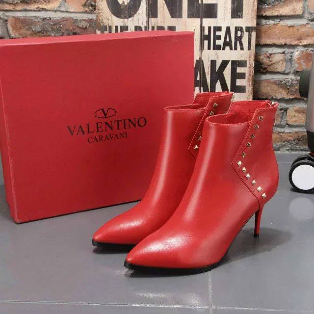 2016 Valentino women Boots in Calfskin leather