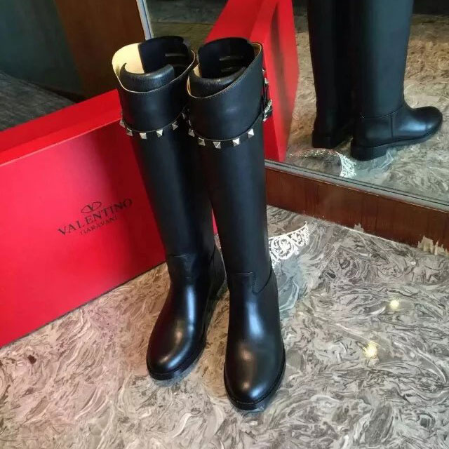 2016 Valentino women Boots in Calfskin leather