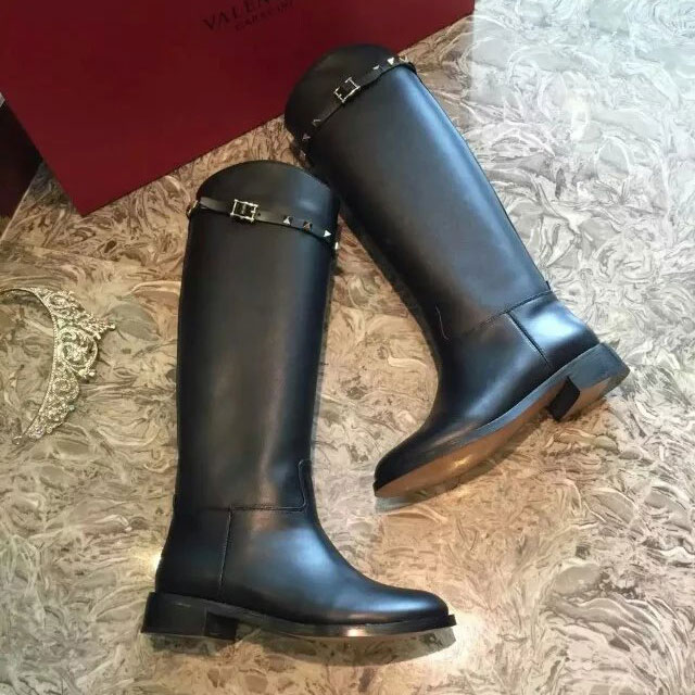 2016 Valentino women Boots in Calfskin leather