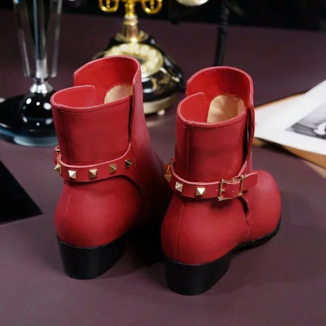 2016 Valentino women Boots in Calfskin leather