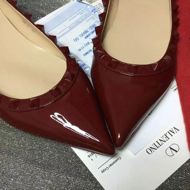 2016 Valentino women Flat shoes in Patent leather with Rivet