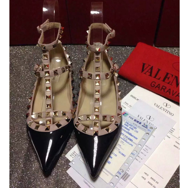 2016 Valentino women Flat shoes in patent leather with Rivet