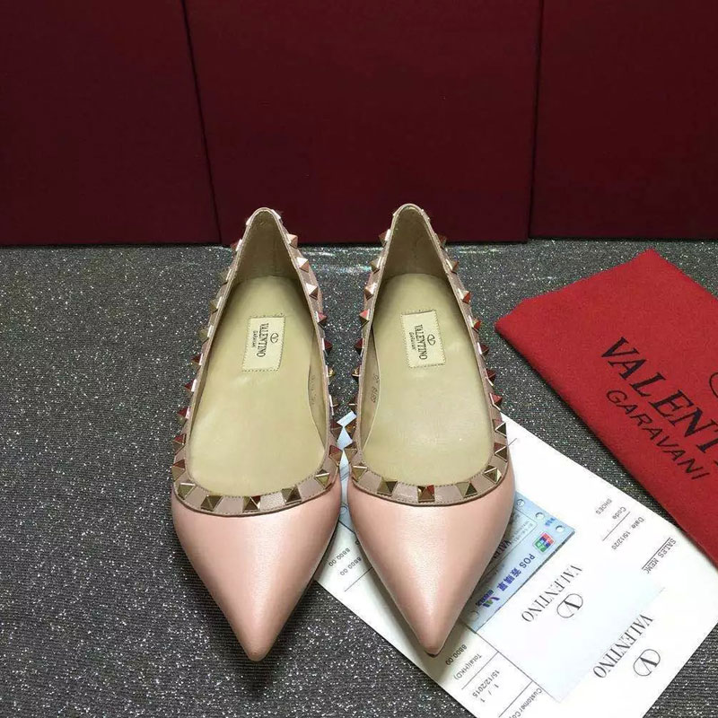 2016 Valentino women Flat shoes in sheepskin leather with Rivet