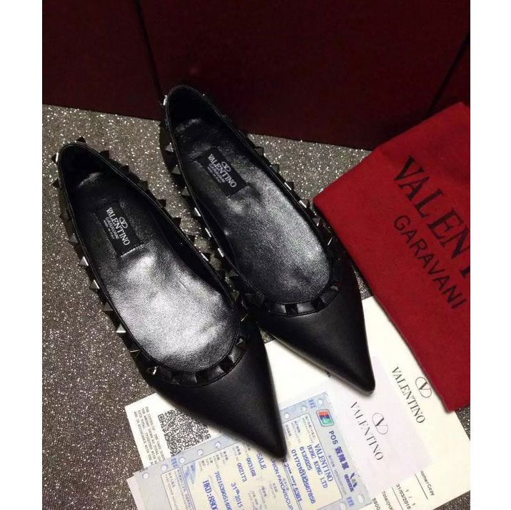 2016 Valentino women Flat shoes in sheepskin leather with Rivet