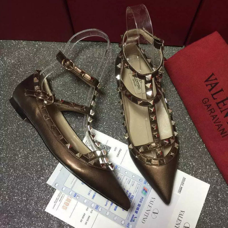 2016 Valentino women Flat shoes in sheepskin leather with Rivet