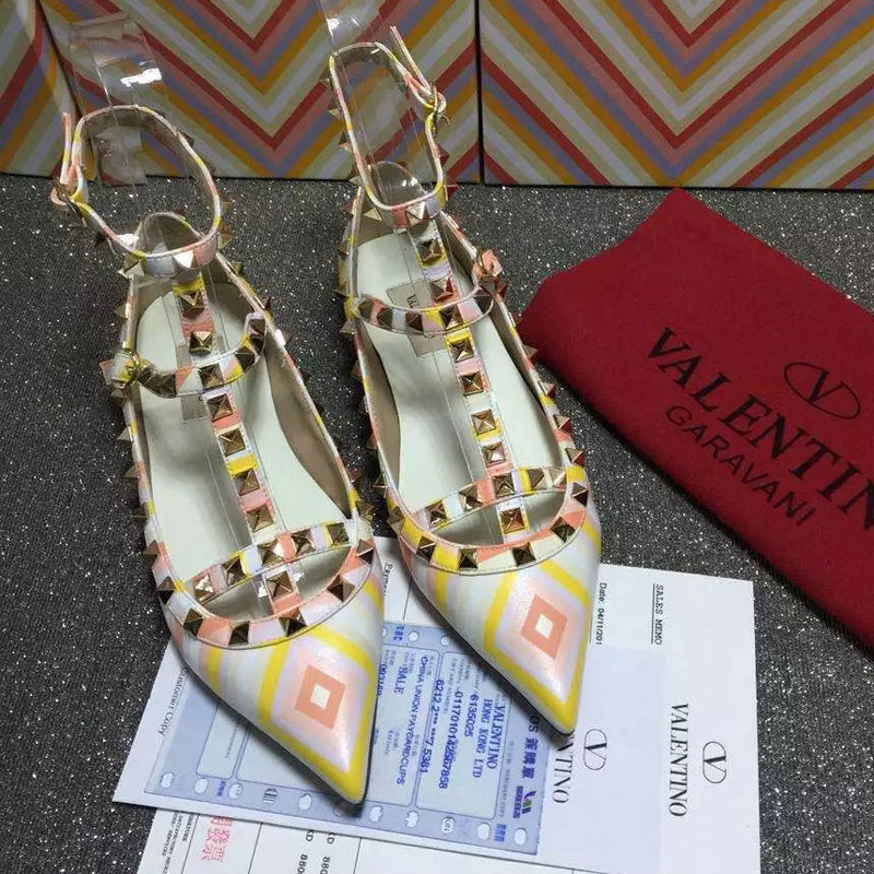 2016 Valentino women Flat shoes with Rivet