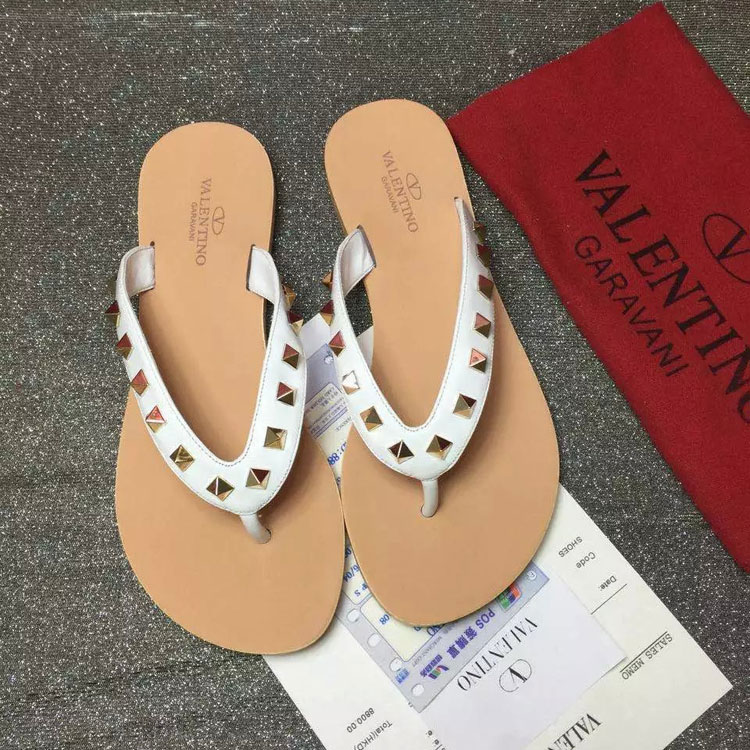 2016 Valentino women Flip-flops shoes with rivet