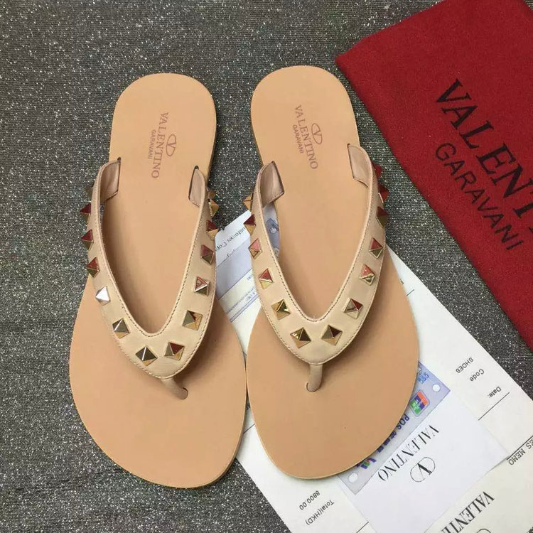 2016 Valentino women Flip-flops shoes with rivet