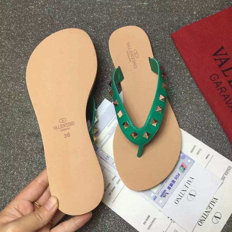 2016 Valentino women Flip-flops shoes with rivet