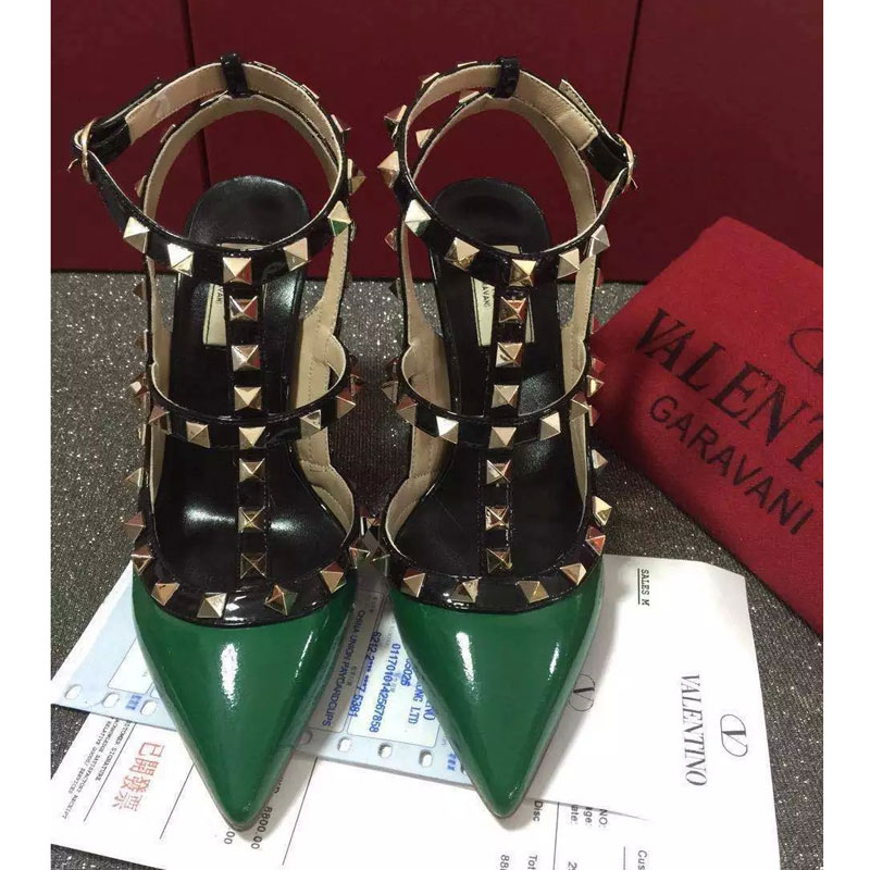 2016 Valentino women shoes in Patent leather with Rivet Heel Height 9.5cm