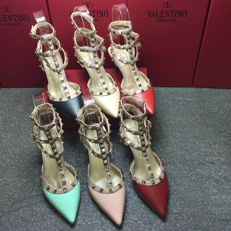 2016 Valentino women shoes in sheepskin leather with Rivet Heel Height 6.5cm