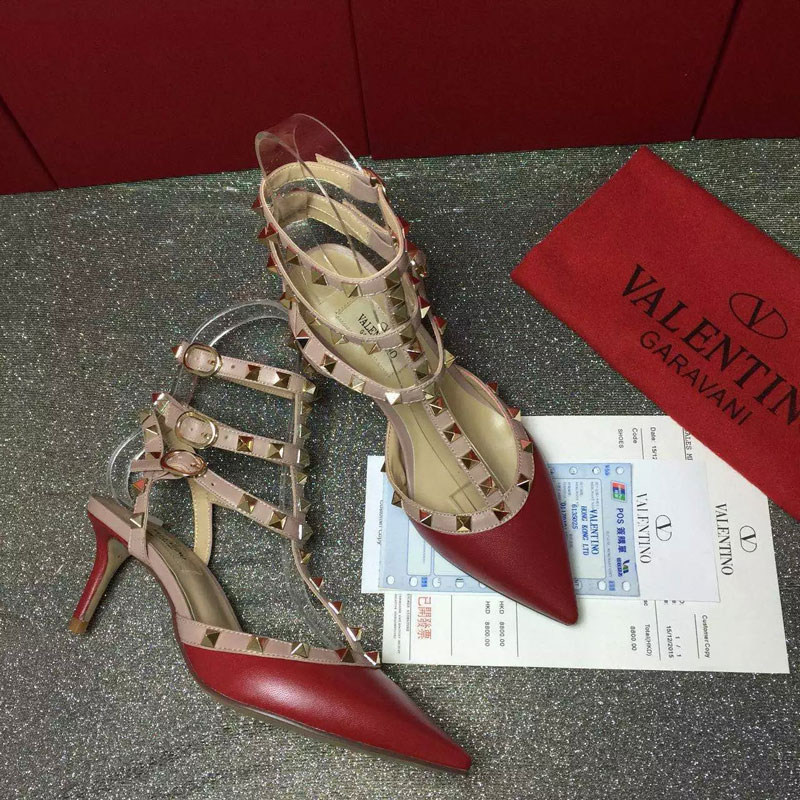 2016 Valentino women shoes in sheepskin leather with Rivet Heel Height 6.5cm