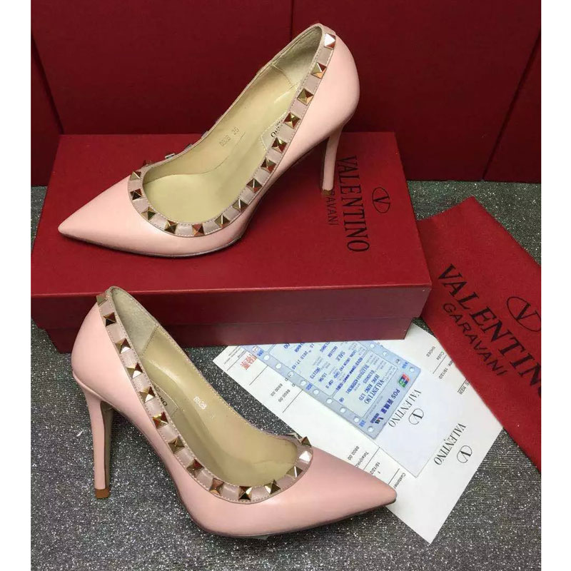 2016 Valentino women shoes in sheepskin leather with Rivet Heel Height 9.5cm