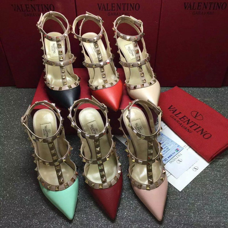 2016 Valentino women shoes in sheepskin leather with Rivet Heel Height 9.5cm