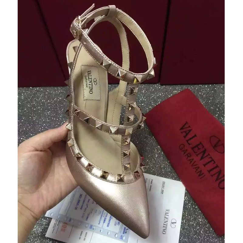 2016 Valentino women shoes in sheepskin leather with Rivet Heel Height 9.5cm