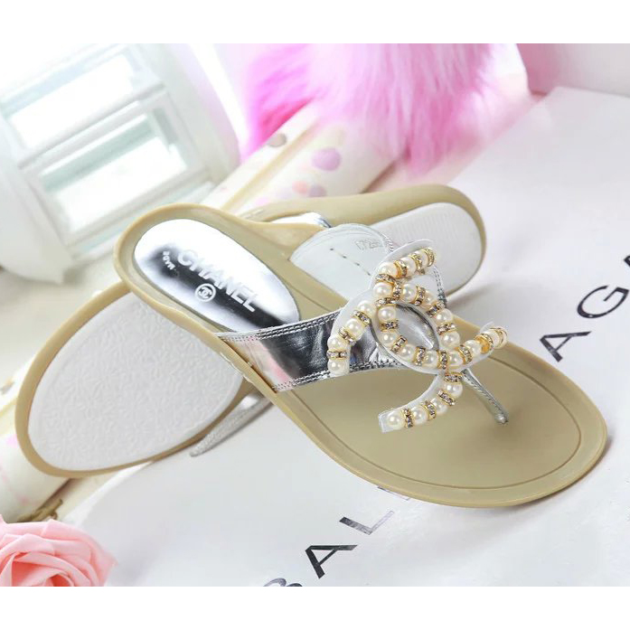 2016 chanle Flip-flops shoes with Pearl