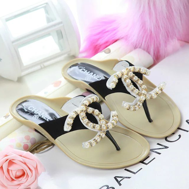 2016 chanle Flip-flops shoes with Pearl