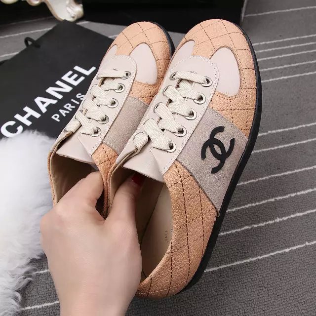 2016 chanle casual shoes in Cowhide leather