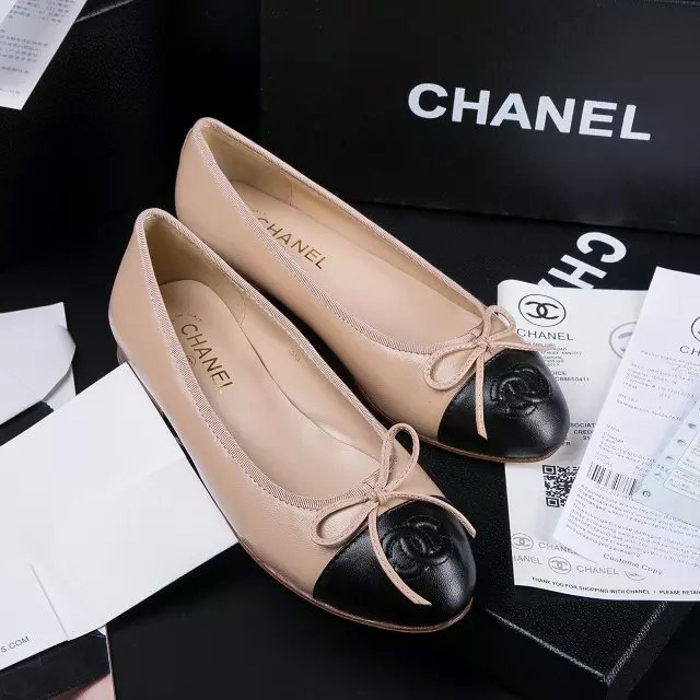 2016 chanle classic flat shoes in sheepskin leather