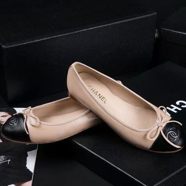 2016 chanle classic flat shoes in sheepskin leather