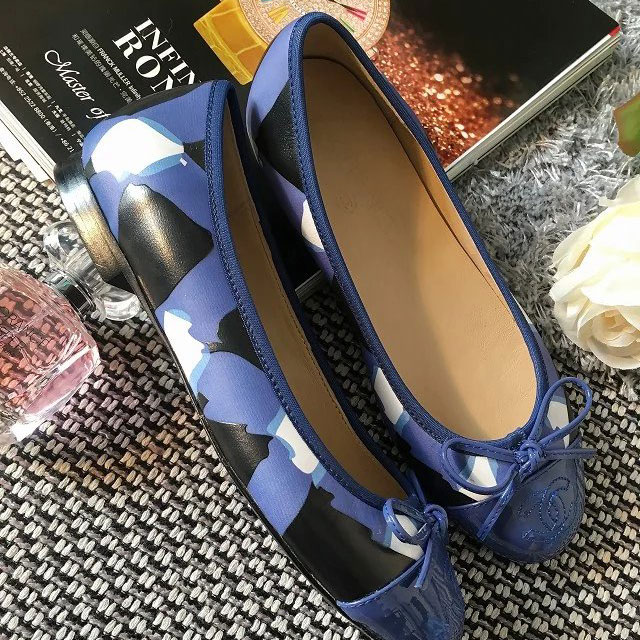 2016 chanle classic women Flats shoes in leather