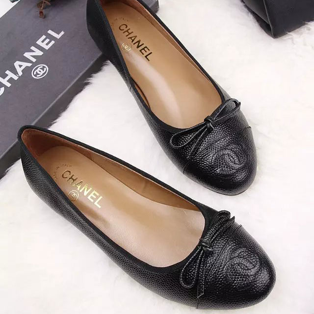 2016 chanle flat shoes in Cowhide leather