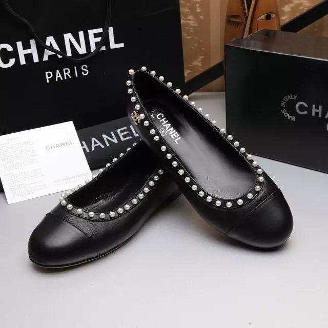 2016 chanle flat shoes in Sheepskin leather with Pearl