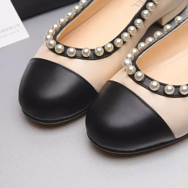 2016 chanle flat shoes in Sheepskin leather with Pearl