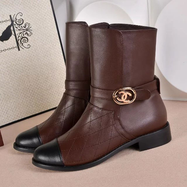 2016 chanle women Boots in Calfskin leather