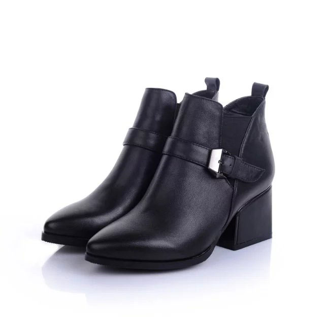 2016 chanle women Boots in Calfskin leather