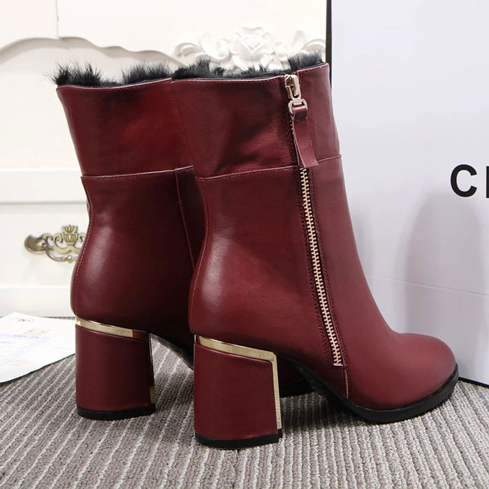 2016 chanle women Boots in Calfskin leather