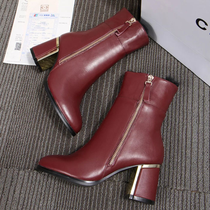 2016 chanle women Boots in Calfskin leather